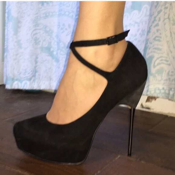 Black Faux suede platform stiletto heels - Picture 2 of 6